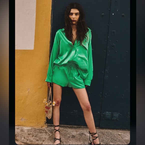 Zara Satin Effect Shorts - Picture 10 of 10